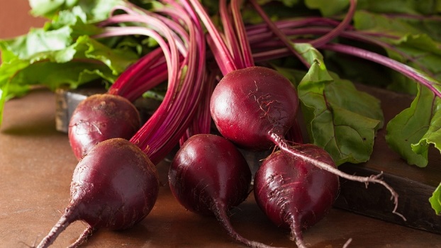 Cooking Beetroots (roasting and boiling)