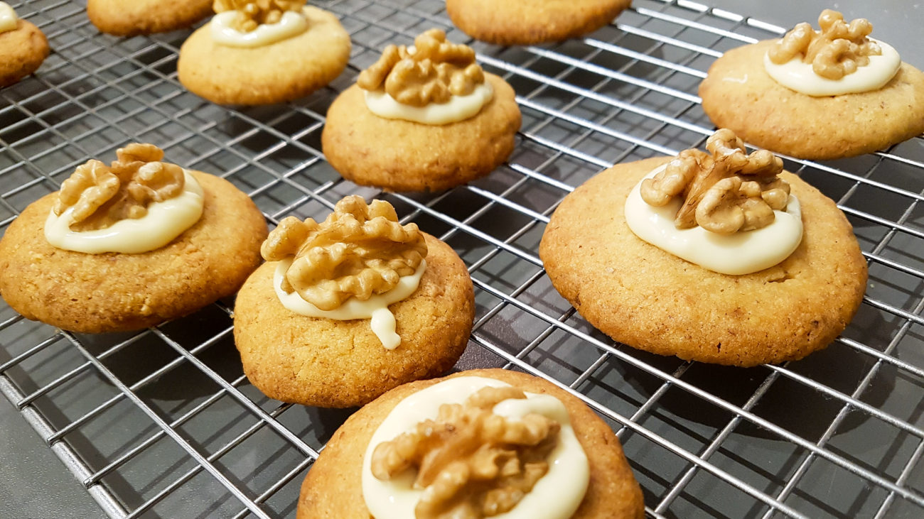 Mixed Nut Cookies with White Chocolate