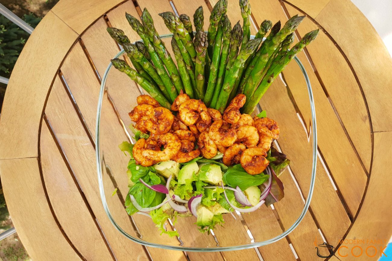 Asparagus Salad with Spicy Shrimps