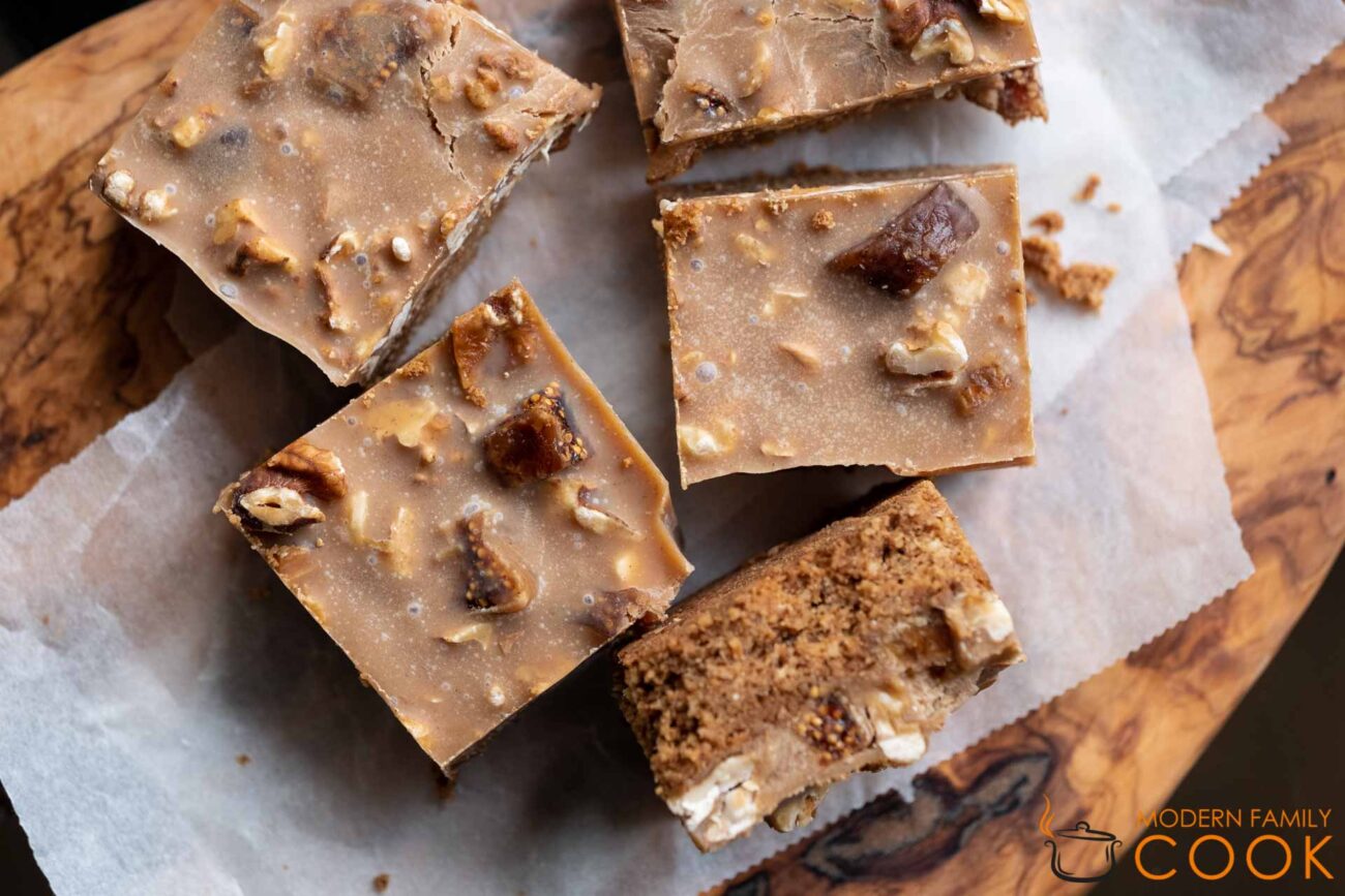 Crunchy Сake bars with Tahini, Nuts and Cocoa Butter