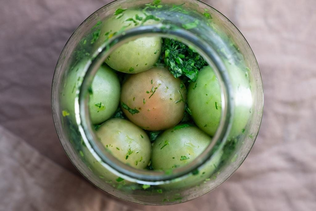 Georgian-style Fermented Green Tomatoes with Herbs