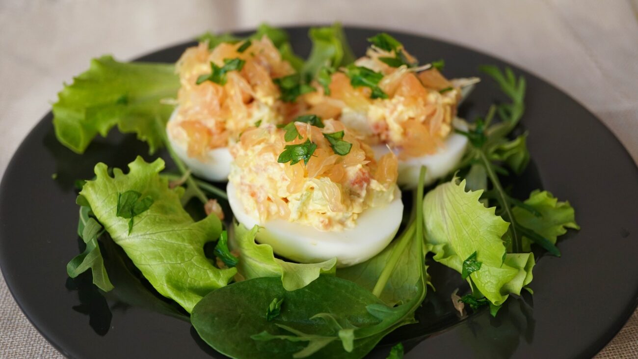 Stuffed Eggs with Salmon and Grapefruit